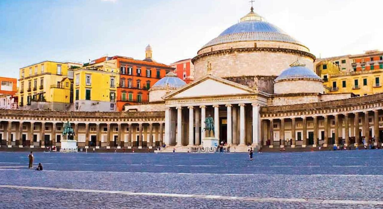 Casa Cupiello Via Chiaia - Casa Vacanze Ad Uso Esclusivo Napoli Exterior foto
